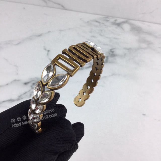 Dior飾品 迪奧經典熱銷款手鐲  zgd1030